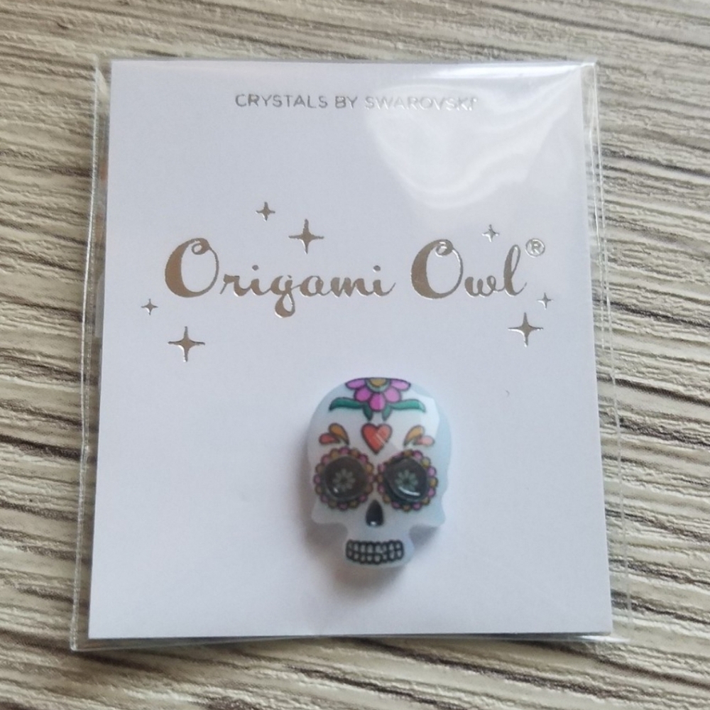 🦉Swarovski Sugar Skull